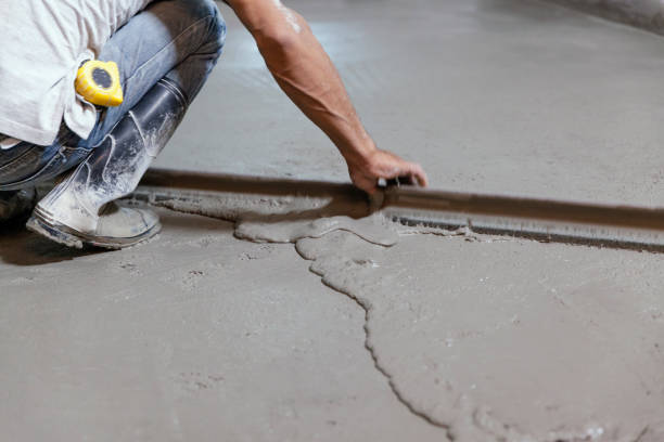 Best Concrete Driveway Installation in Hampton, IL